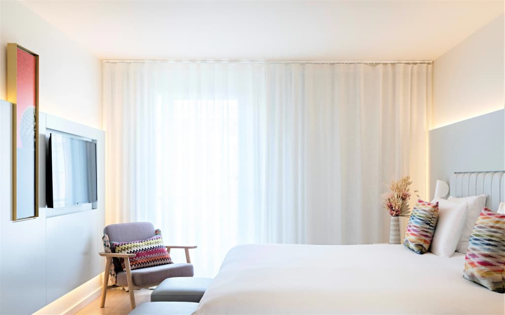 Croisette Beach Hotel Cannes - MGallery Collection - Photo 4