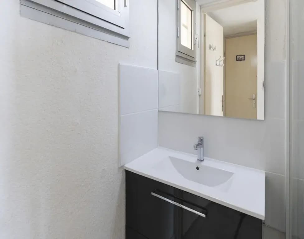 Apartment in France Near Sandy Beach - Miniature 6