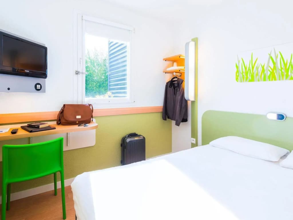 ibis budget Rennes Route de Saint Malo - Miniature 7