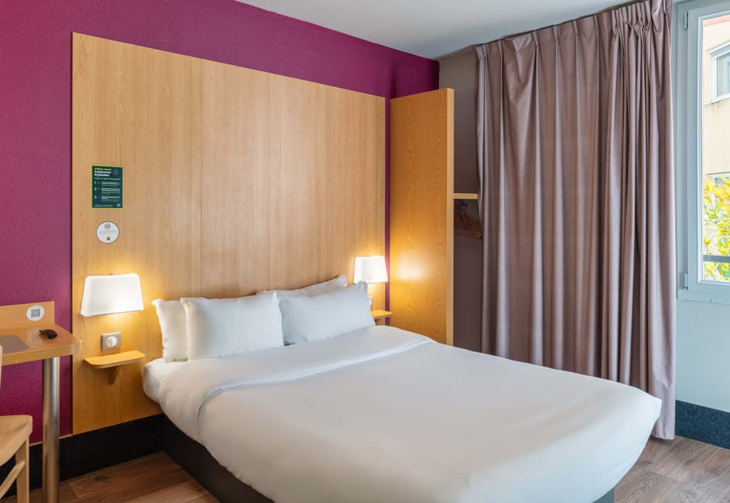 B&B HOTEL Lyon Caluire Cité Internationale - Photo 5