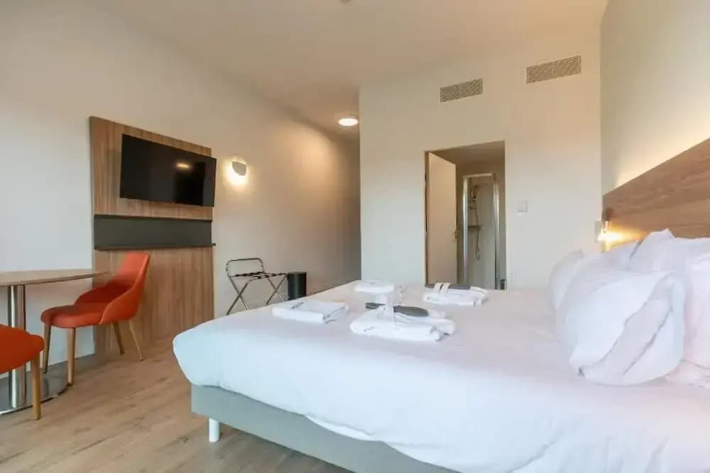 Villa Thermae Nancy - Miniature 7