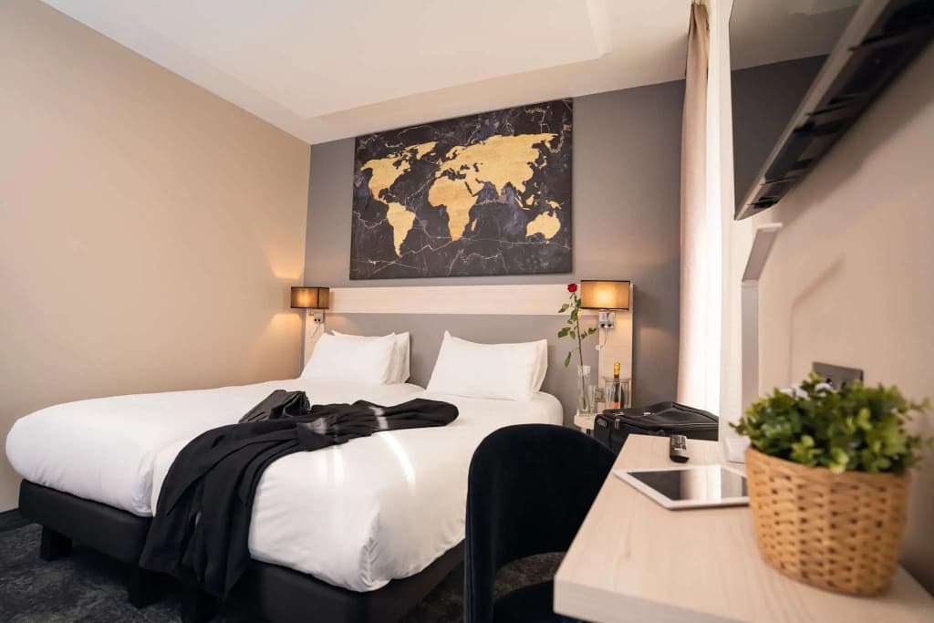 Hotel Univers - Miniature 6
