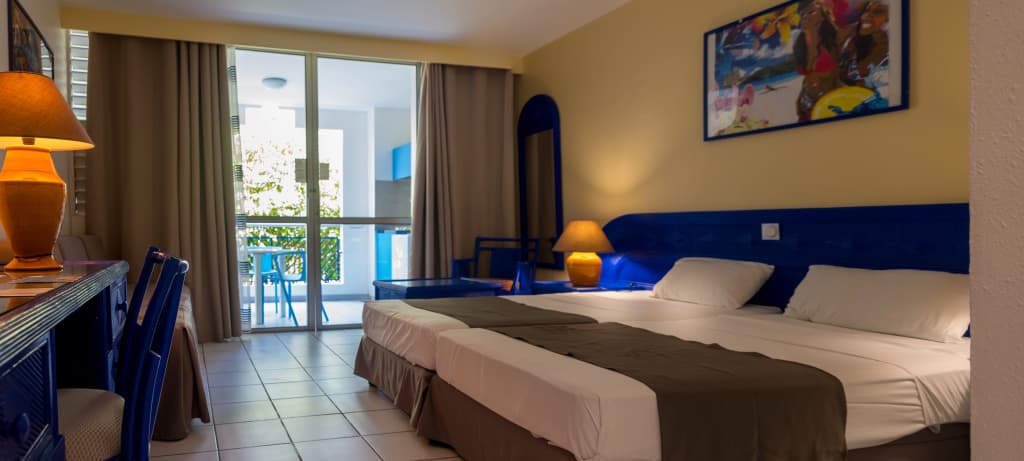 Canella Beach Hotel - Miniature 3