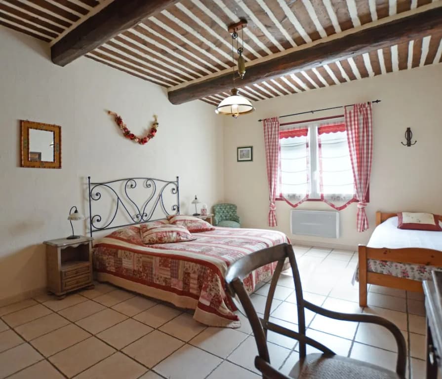 Le Mas des Hirondelles - Photo 1