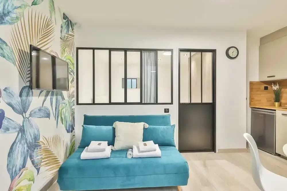 Newly Renovated Appartement Canal de L'ourq - Miniature 7