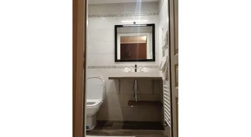 Modern'Hotel - Miniature 8