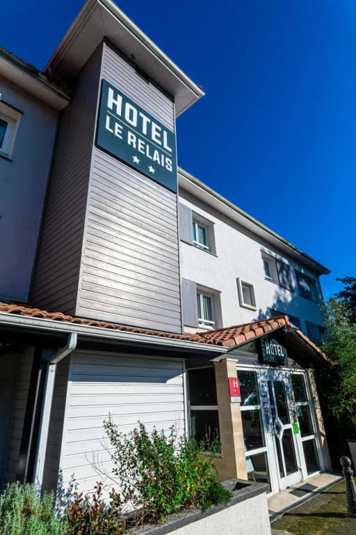Hôtel Le Relais - Photo 1