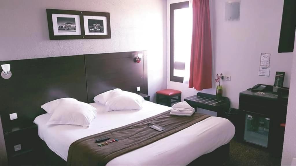 Enzo Hotels Cannes Ecluse by Kyriad Direct - Photo 4