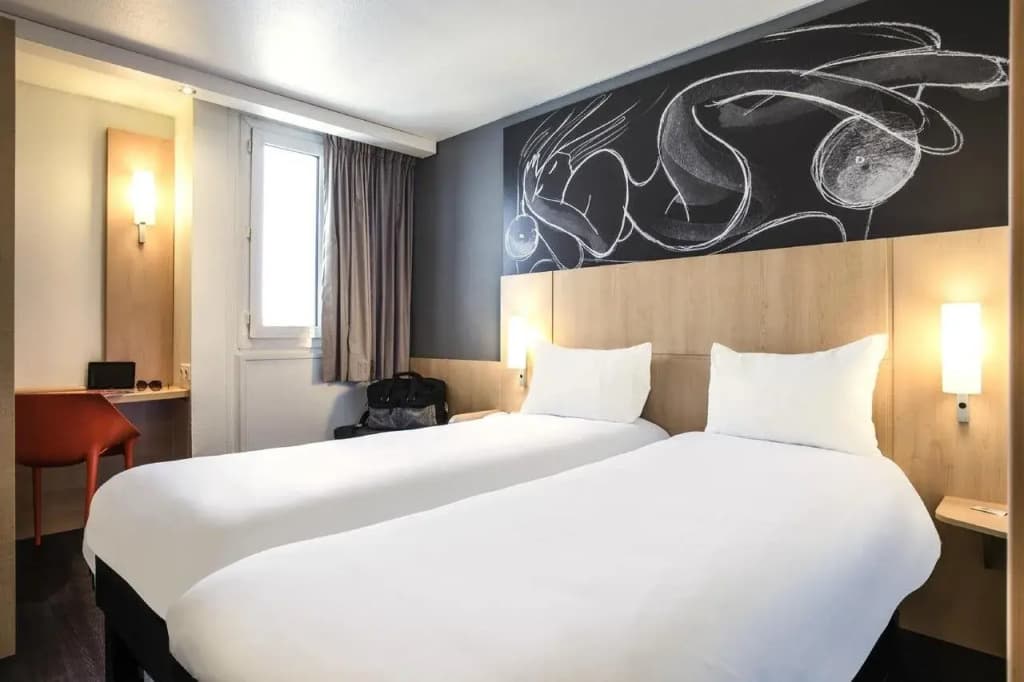 ibis Saint-Denis Stade Ouest - Photo 4