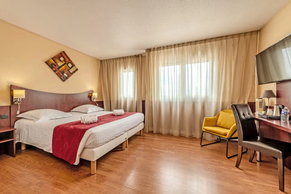 Logis Hotel Center - Photo 4