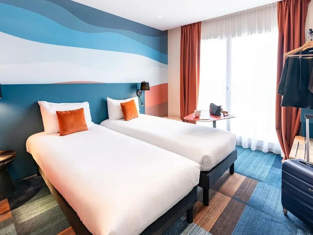 Ibis Styles Miramas - Provence - Photo 4