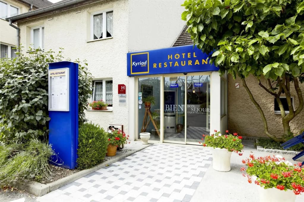 Hotel La Maison de Lise Mulhouse Illzach - Photo 1