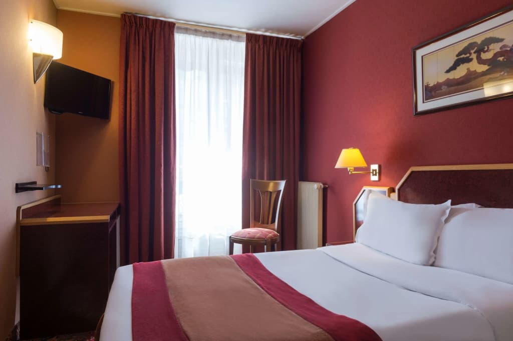 The Originals Hotels Paris Paix République - Photo 4