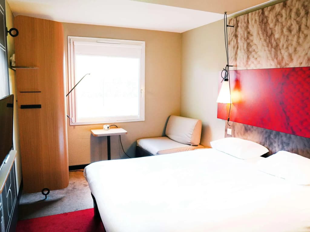 ibis budget Caen Porte de Bretagne - Photo 4