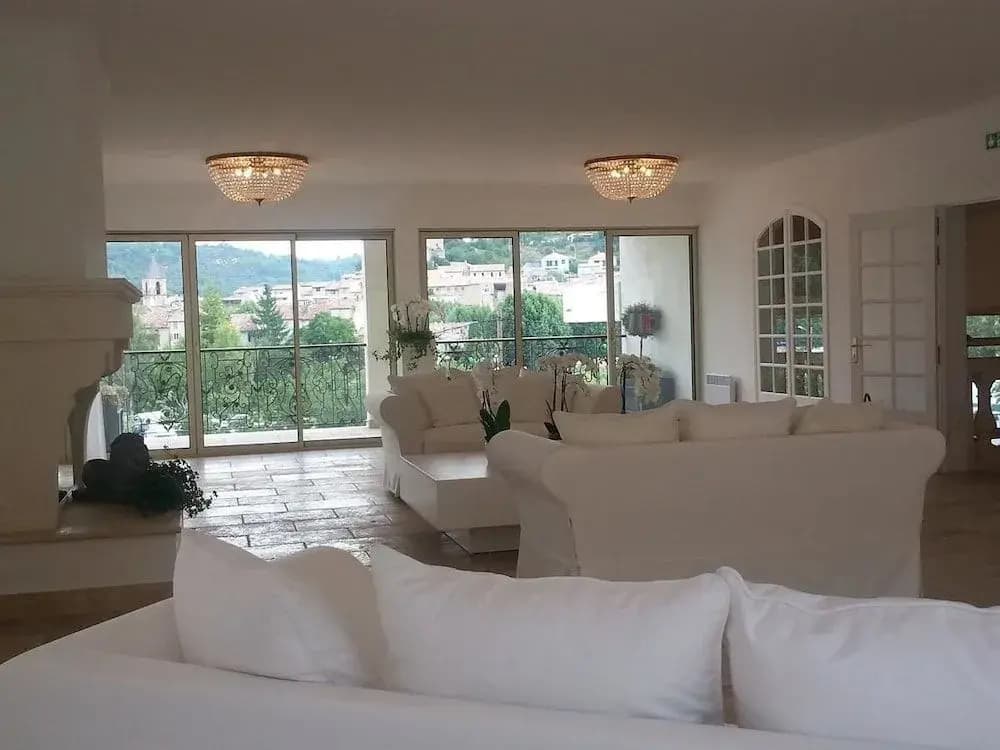 Hôtel Les Deux Lions - Photo 5