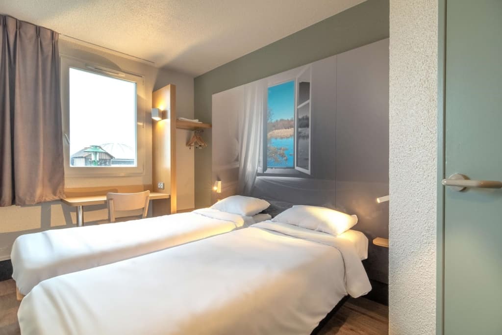 B&B HOTEL Châteauroux Aéroport - Photo 4