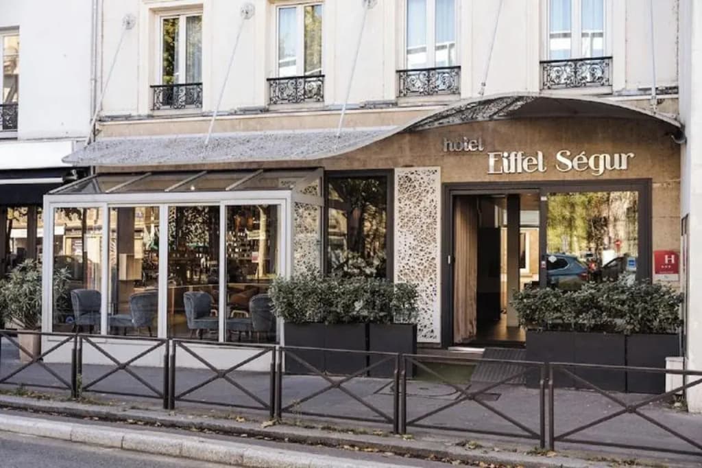 Hôtel Eiffel Segur - Photo 1