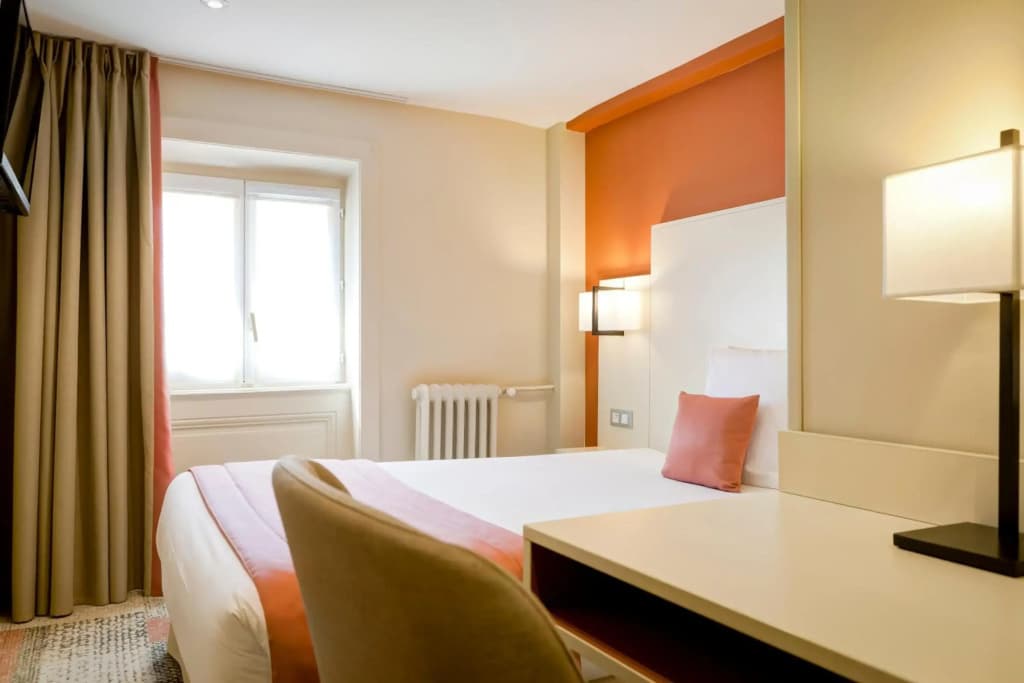 Hôtel des Remparts - Photo 3