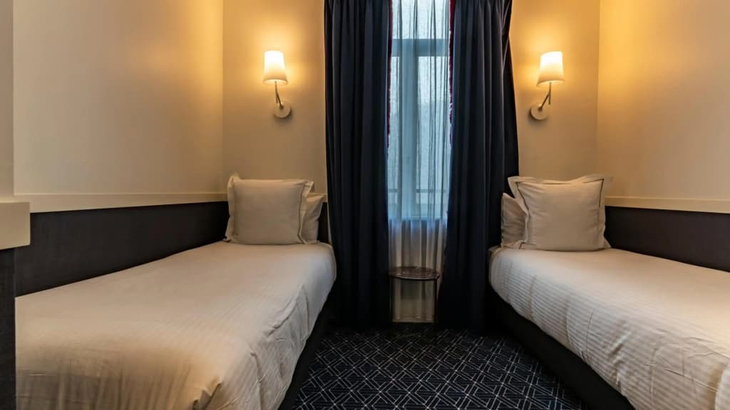 Hotel Continental - Reims - Photo 2