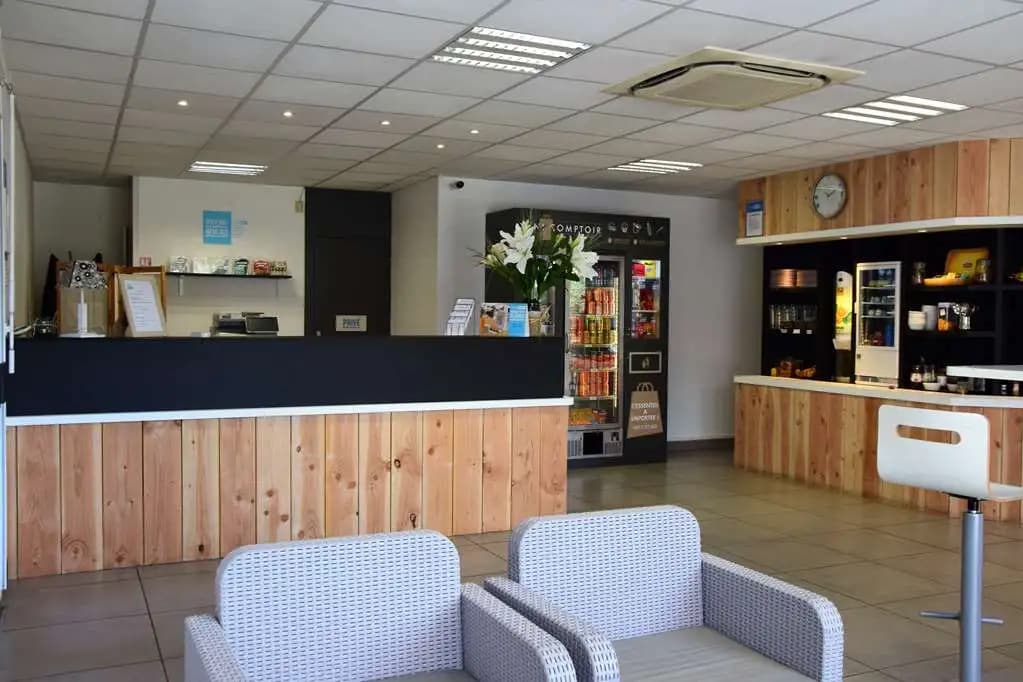 Kyriad Direct Bordeaux Sud Hotel - Photo 2