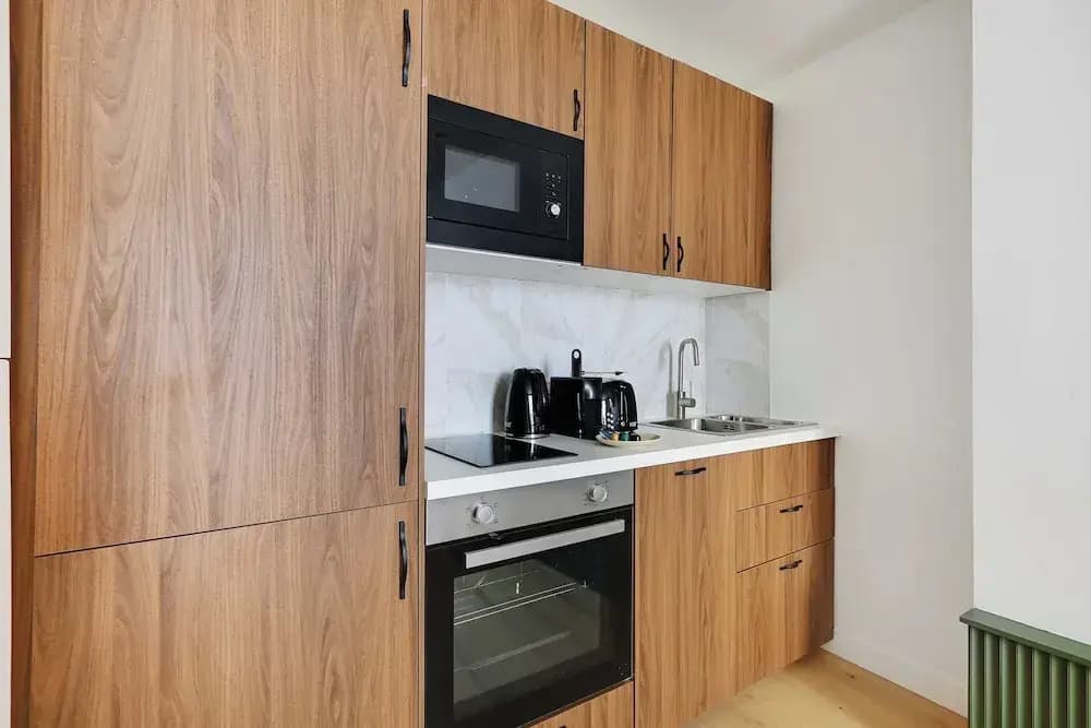 Modern Studio for 2 People - Photo 1