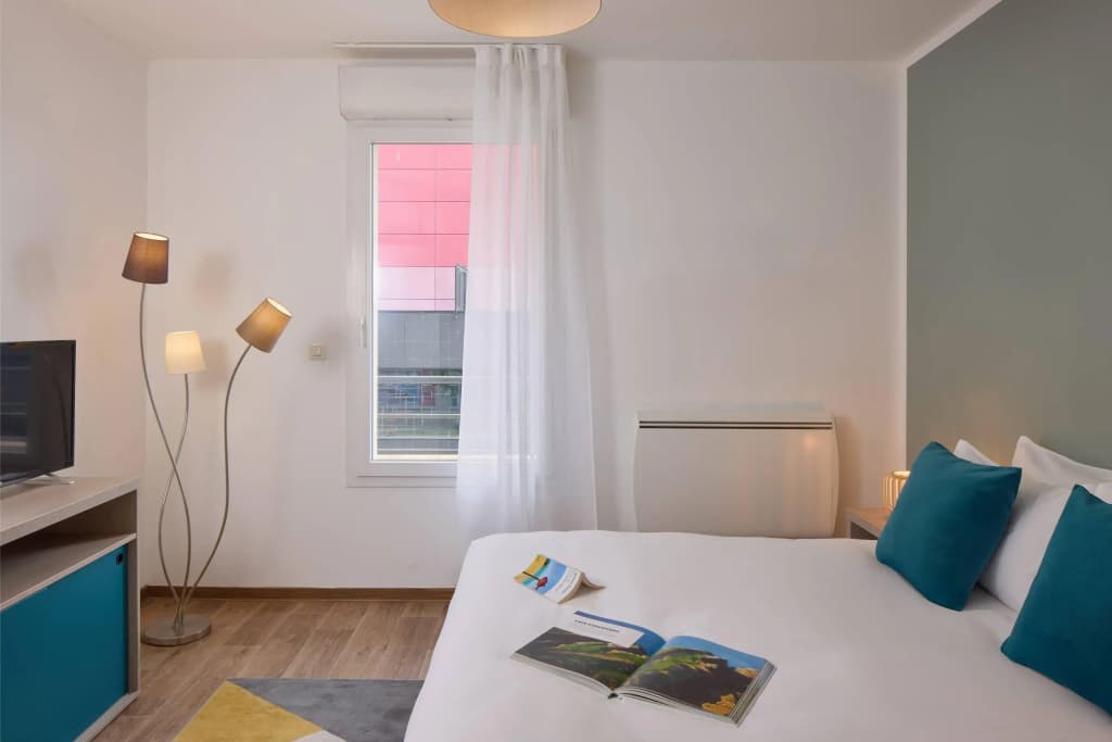 Quality Aparthotel Valenciennes - Miniature 7