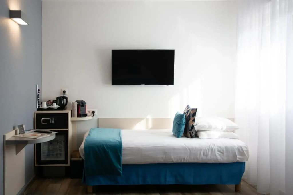 Colmar Hotel - Photo 3