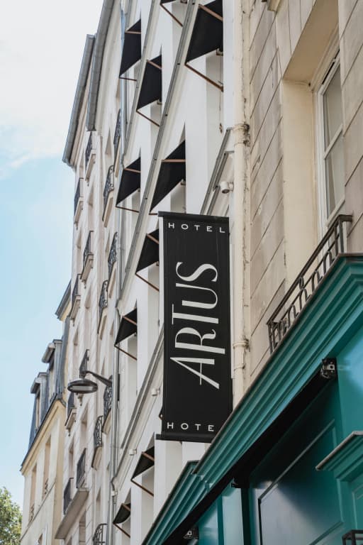 Hôtel Artus - Photo 1