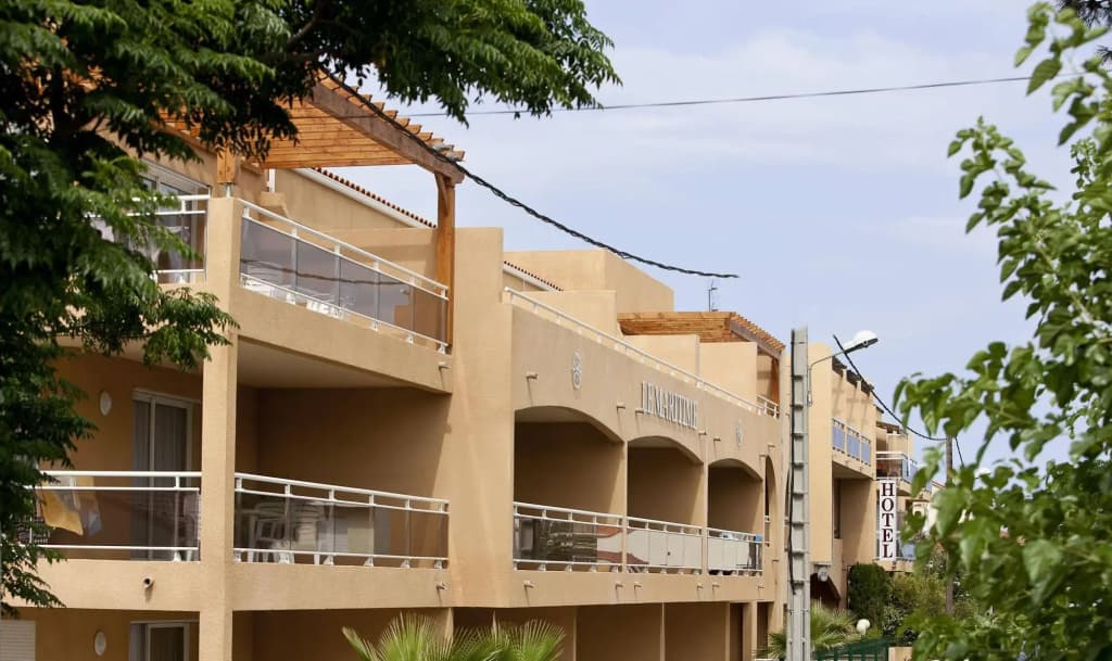 Hôtel Le Maritime - Photo 1