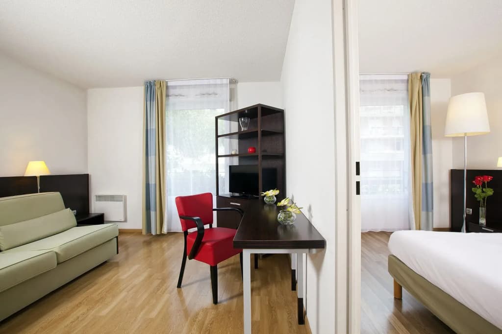 Residhome Appart Hotel Nancy Lorraine - Photo 3