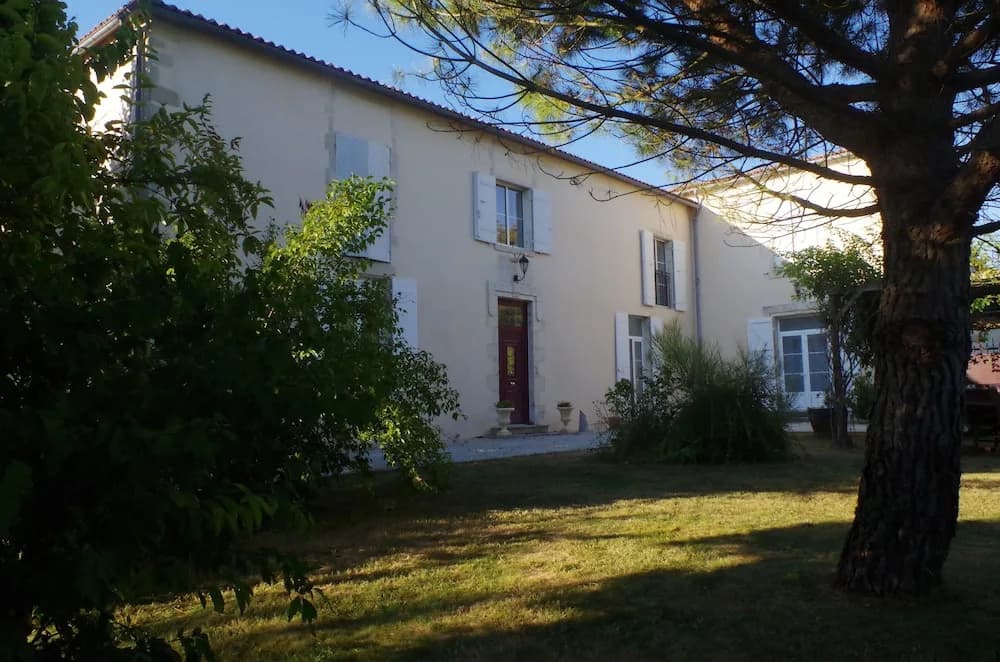Maison d'Hôtes Le Cadran Solaire - Photo 1