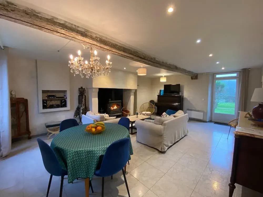 Renovated 18th Century Norman Manor House - Photo 3