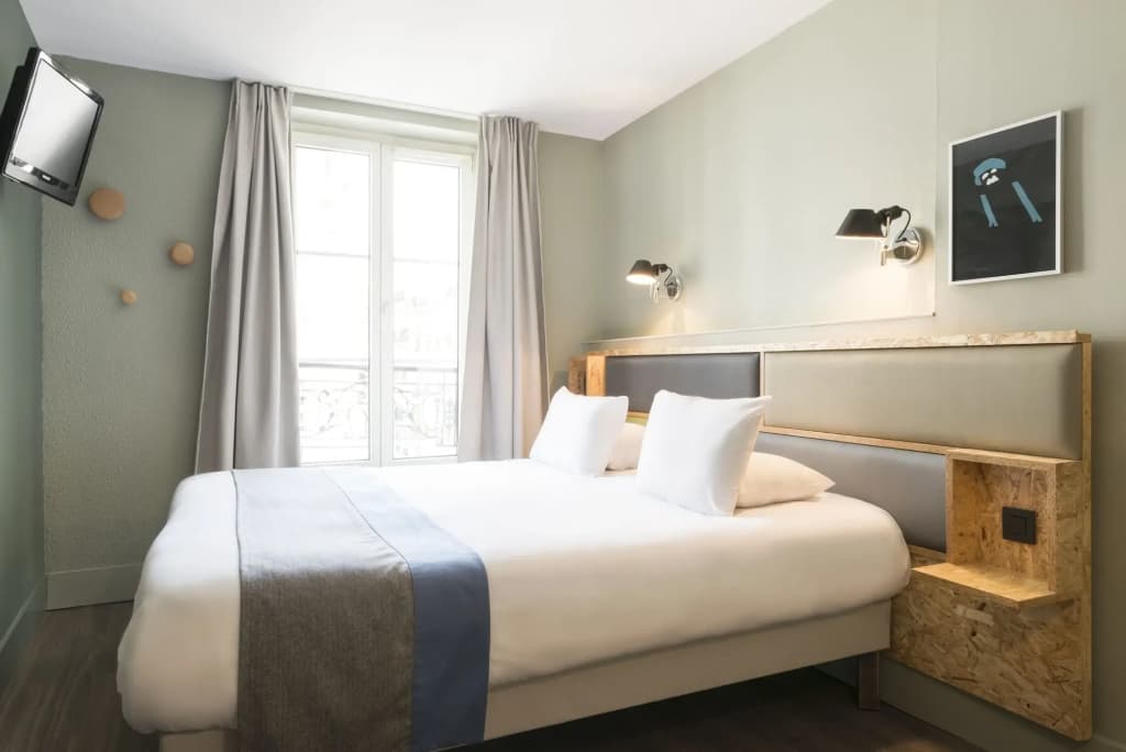 Hôtel Basss - Miniature 7