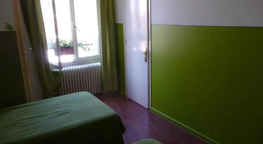 Central - Photo 2