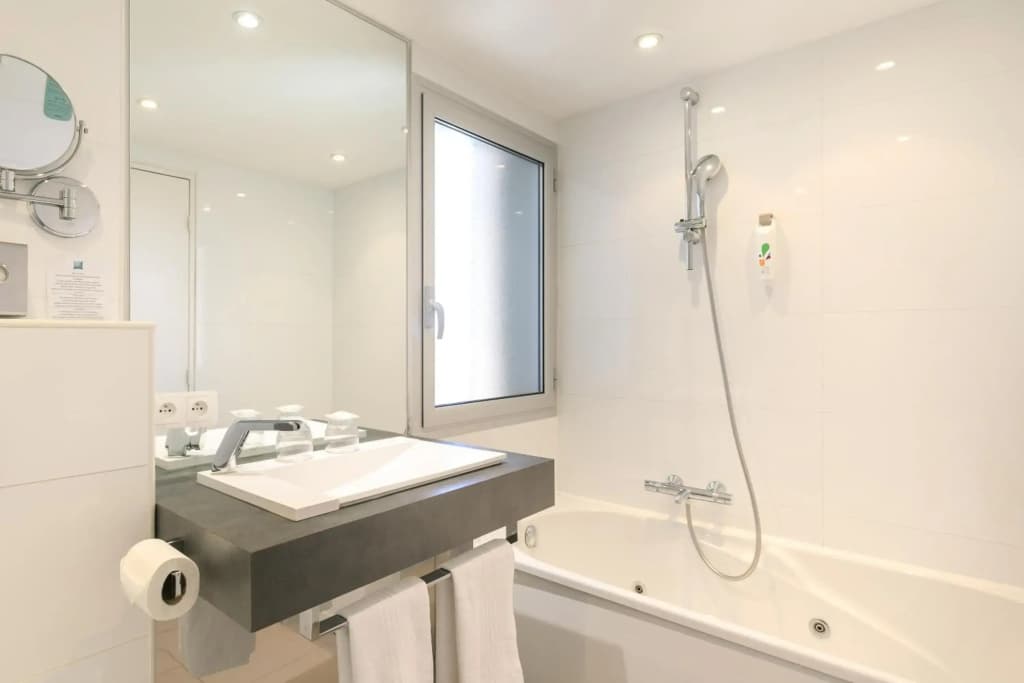 ibis Styles Menton Centre - Miniature 8