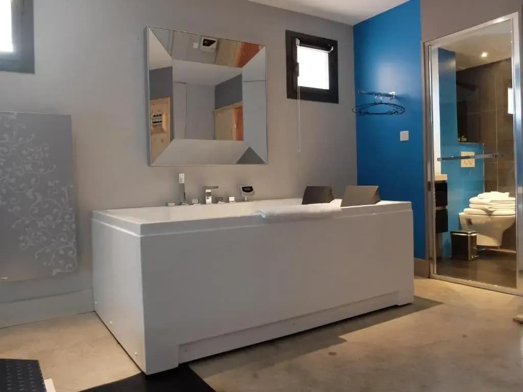 Be Loft B&B Pool & Spa - Photo 4