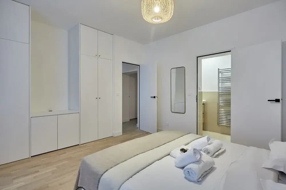 Sublim and New Apartment Matignon St Honore - Miniature 8