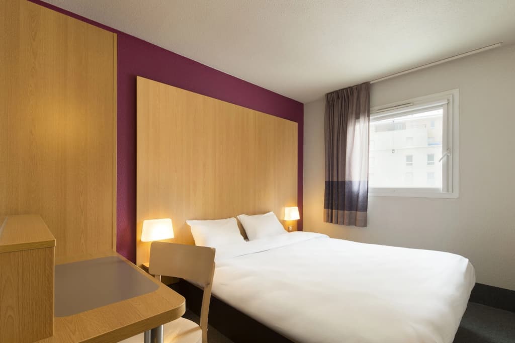 B&B HOTEL Reims Centre Gare - Miniature 7