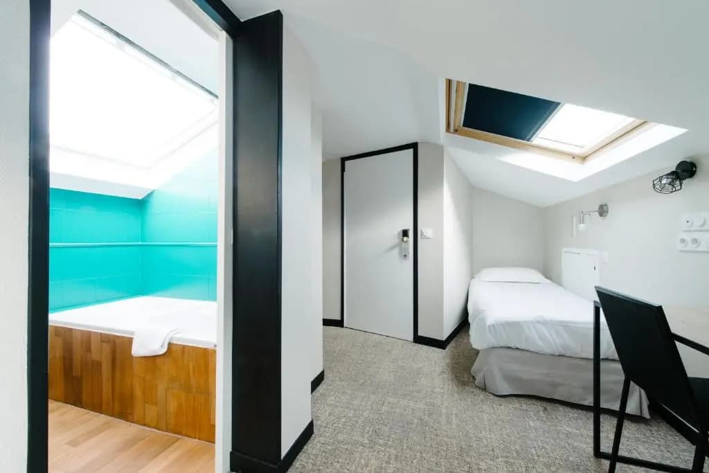 Atypik Hôtel - Photo 1