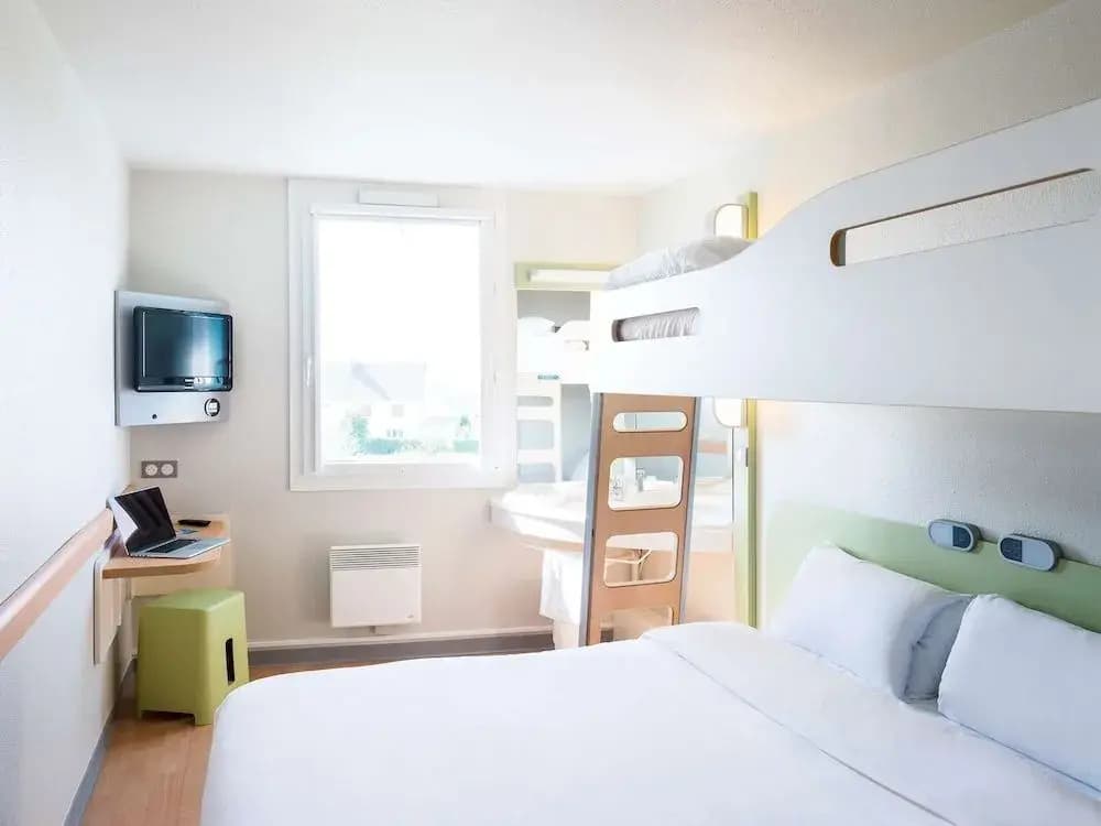 ibis budget Granville - Photo 3