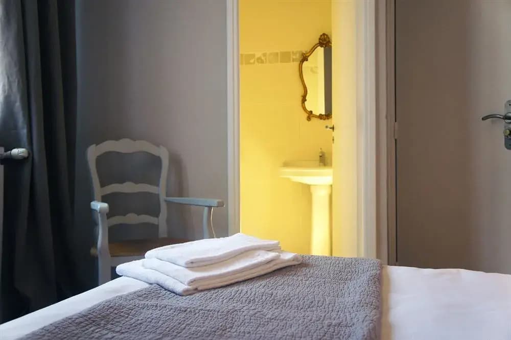 Hôtel de France - Hôtel de charme en Provence - Miniature 6