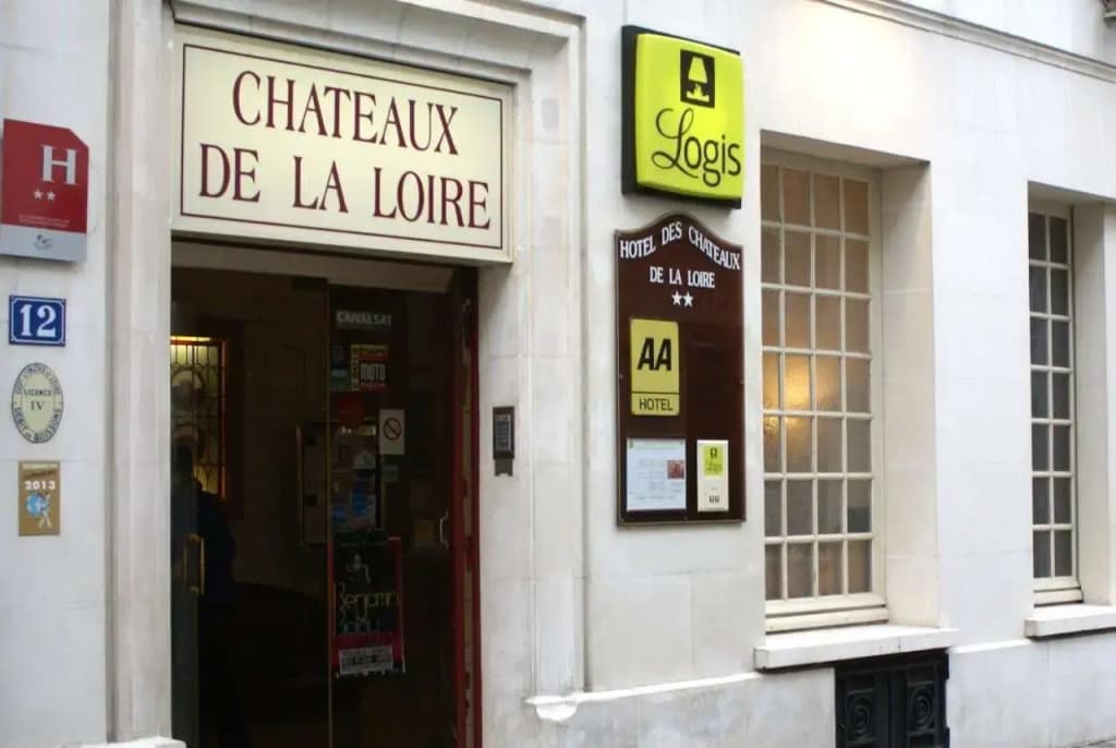 Hotel des Chateaux de la Loire - Photo 1