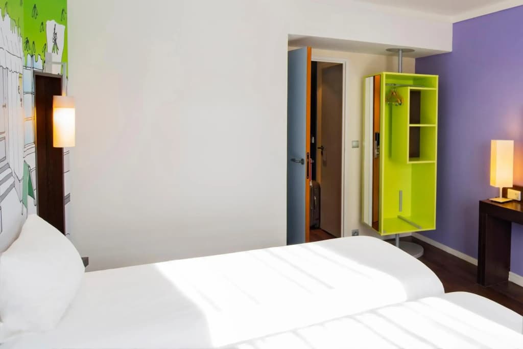 ibis Styles Evry Courcouronnes Hotel and Events - Photo 2