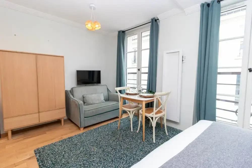 Superb and New Studio in the Center of Paris - Miniature 8