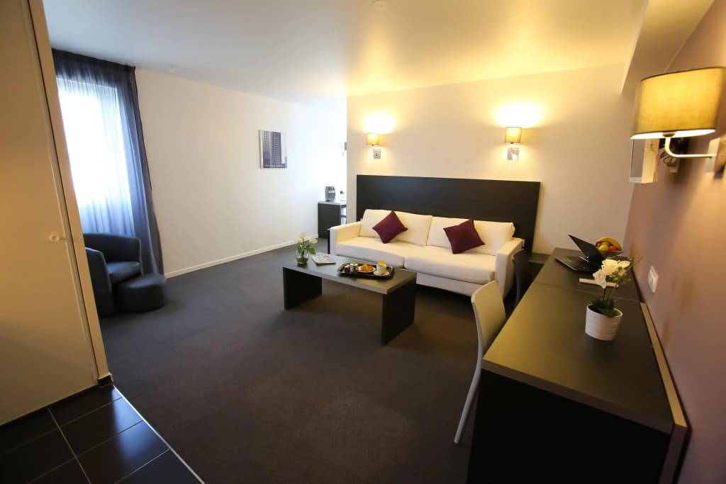 All Suites Appart Hotel Aéroport Paris Orly-Rungis - Photo 2