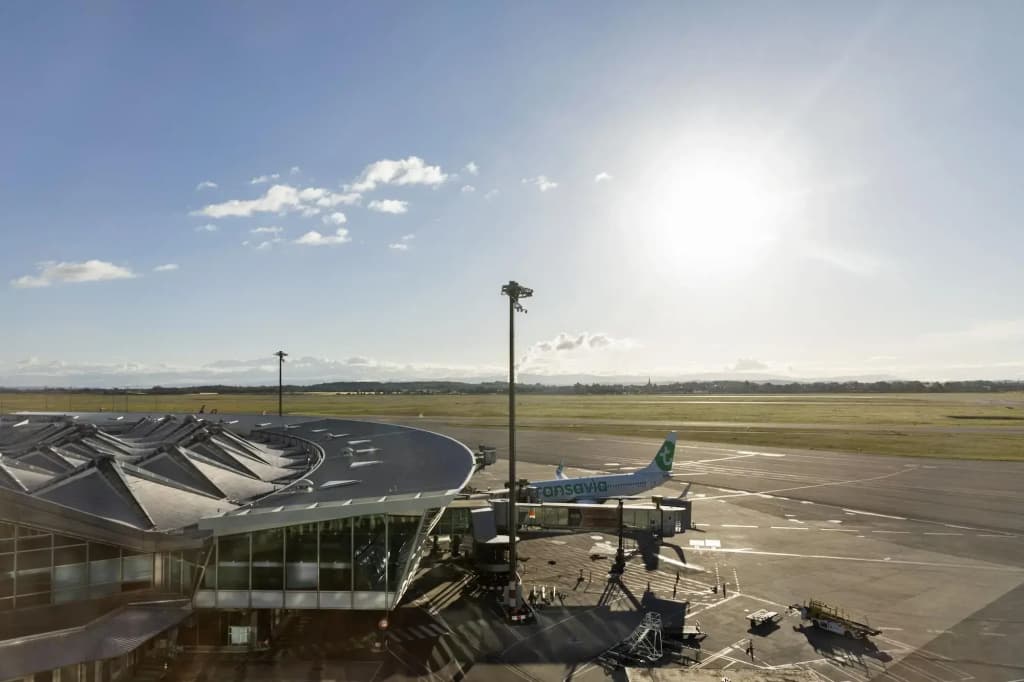 Moxy Lyon Airport - Photo 3