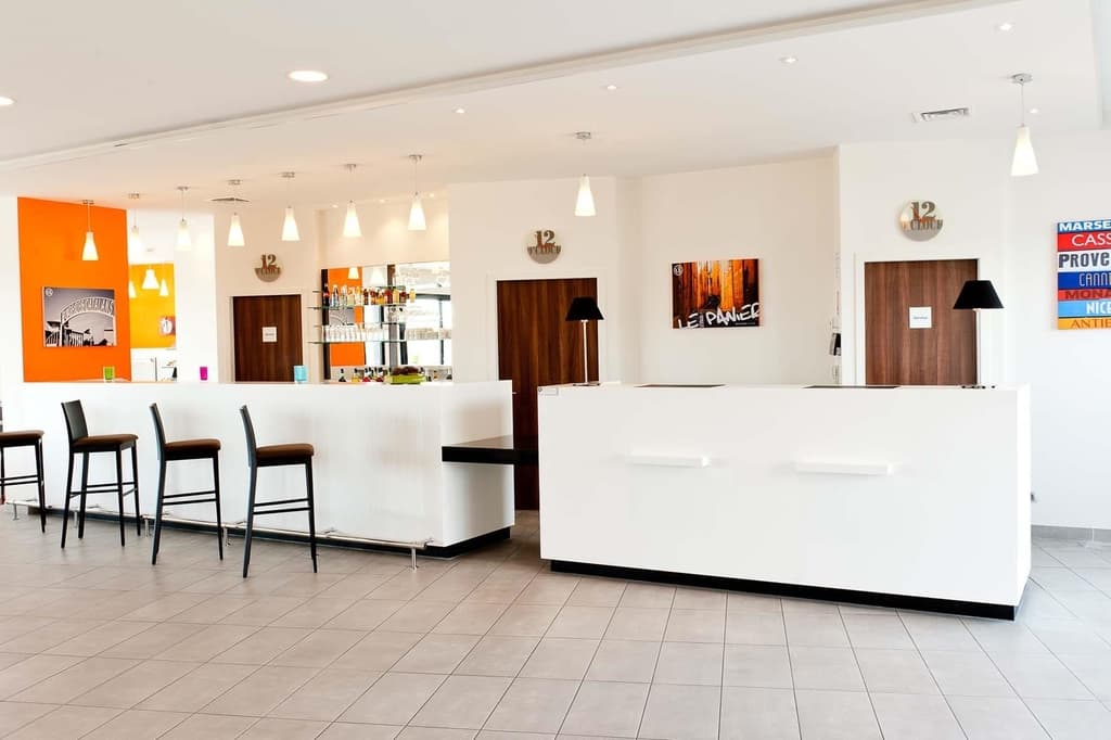 Holiday Inn Express Marseille Airport by IHG - Miniature 2