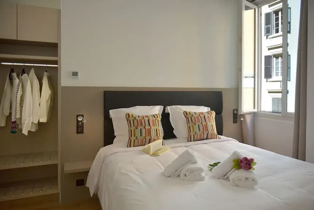 Hôtel Continental - Photo 5