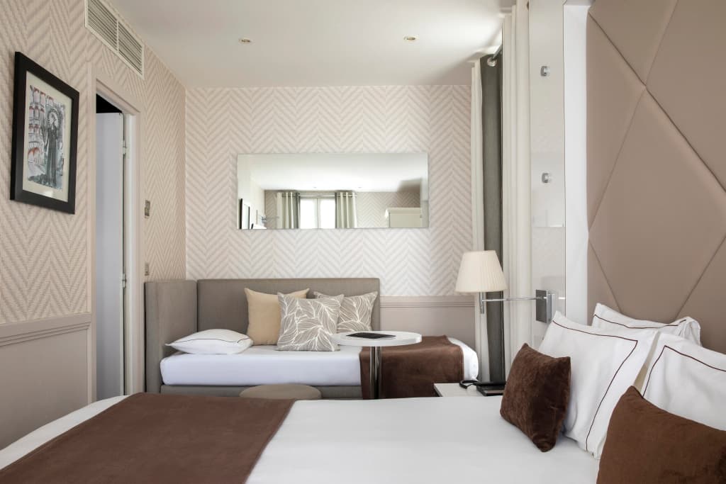 Hotel Longchamp Elysees - Photo 2
