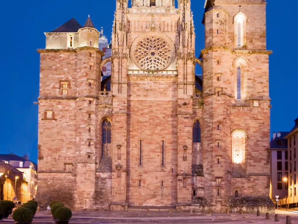 Mercure Rodez Cathedrale - Photo 1